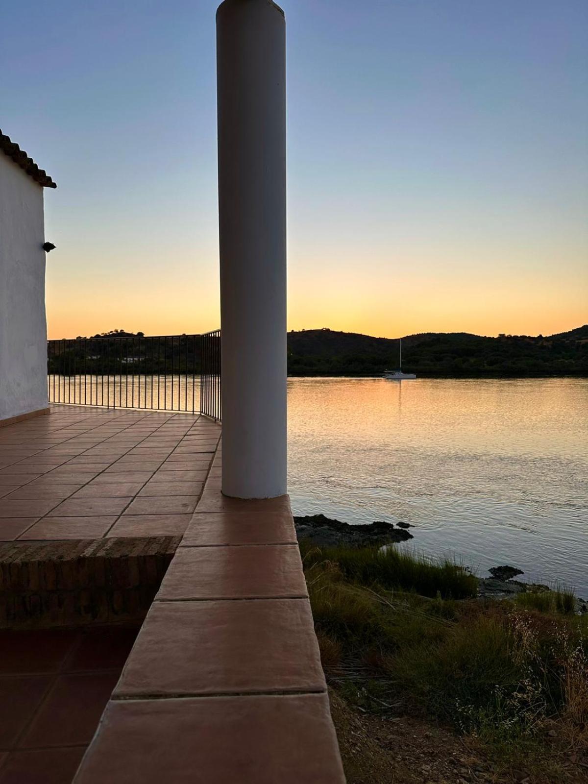 Magnifica Casa A Orillas Del Guadiana Уэльва Экстерьер фото